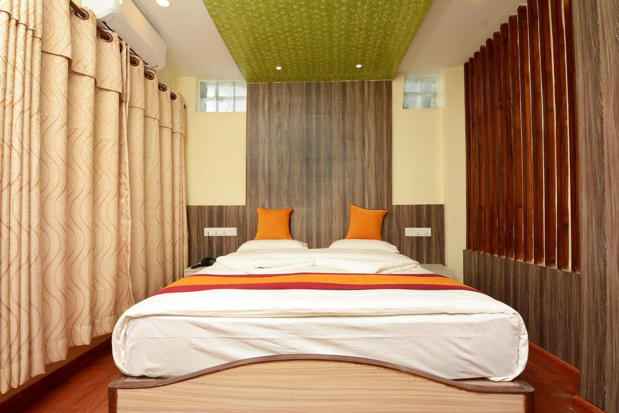 Maya Boutique Hotel Kathmandu Esterno foto